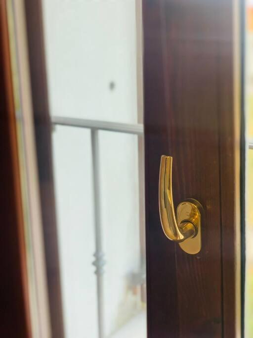 Benvenuti In Casa Peluca! Lägenhet Mestre Exteriör bild